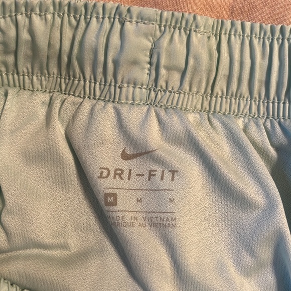 Nike Running Shorts - Picture 5 of 5